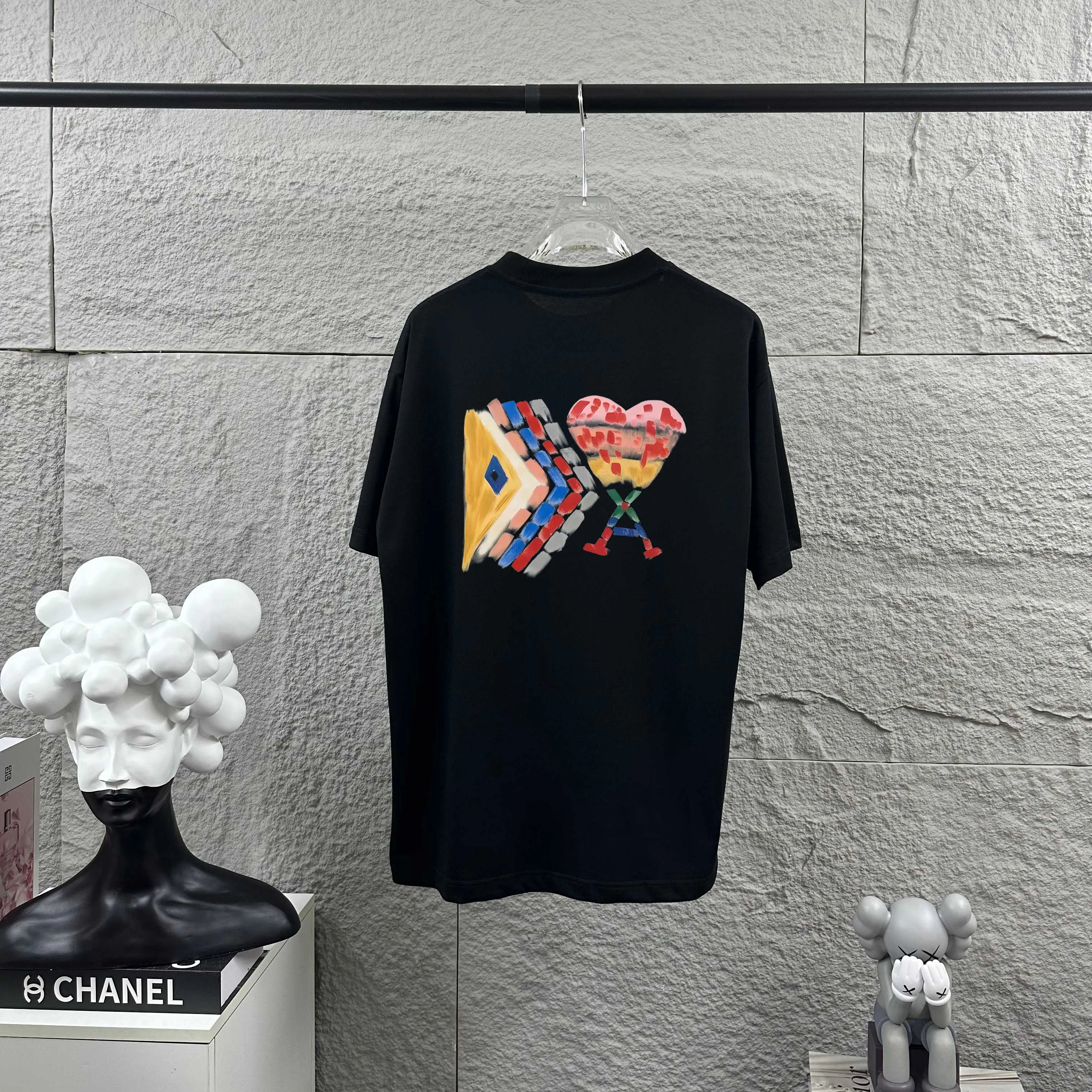 Ami Love 2026 Spring and Summer Style Classic simple three-dimensional love print personalized logo Customized double yarn plain cotton fabric Short-sleeved T-shirt Men and women Same Style Color: Black White Size: S (90-130 pounds) M (120-150 pounds) L (140-165 pounds) XL (160-180 pounds) XXL (180-210 pounds)
